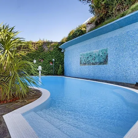 - Bianca Вілла *