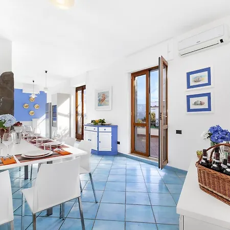 - Bianca Вілла *