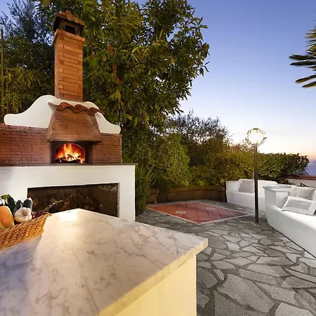 - Bianca Сорренто