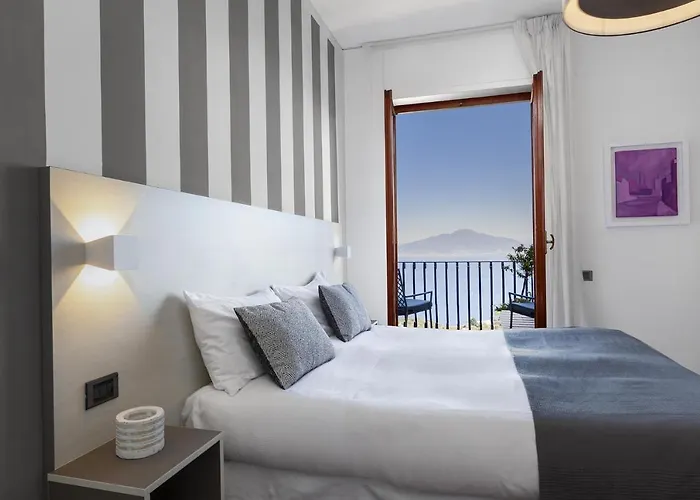 - Bianca Villa Sorrento